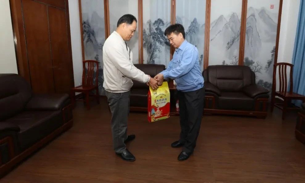 米乐官网-米乐官网_米乐（中国）
省总工会到米乐官网-米乐官网_米乐（中国）
米乐官网-米乐官网_米乐（中国）开展新春慰问2.jpg